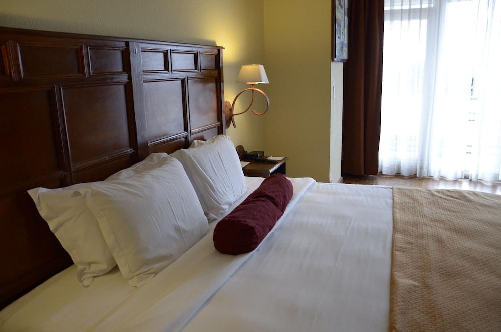 Conquistador Hotel & Conference Center جواتيمالا المظهر الخارجي الصورة