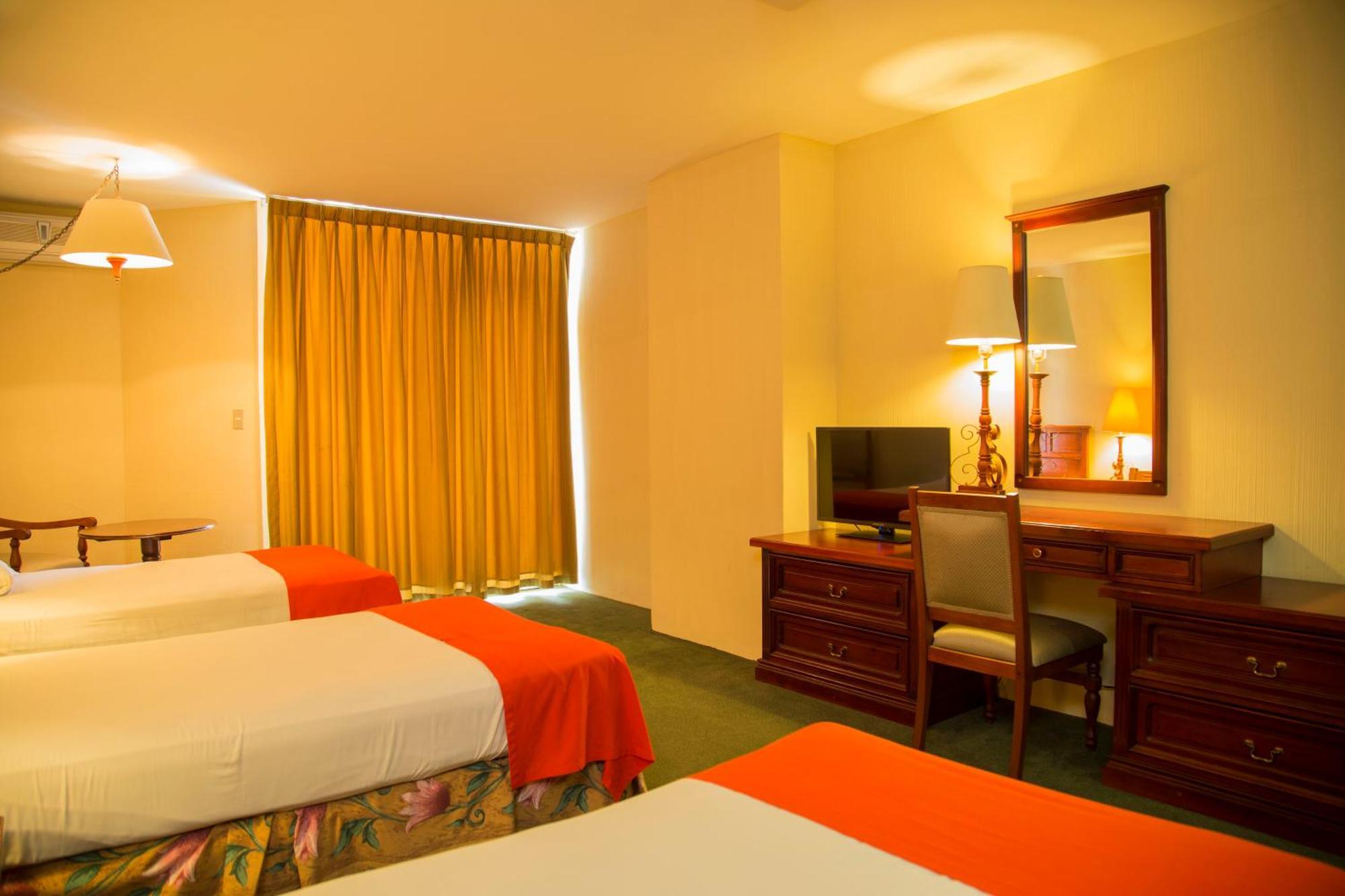 Conquistador Hotel & Conference Center جواتيمالا الغرفة الصورة